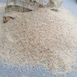 厂家热销圆粒石英砂 人造沙滩 水上乐园用天然海沙 黄白沙