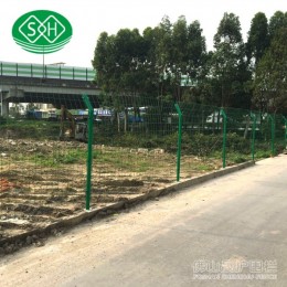 公路双边丝护栏网现货 江门圈地铁丝网 工地临时护栏直销