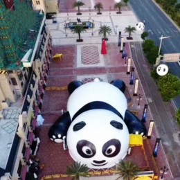 户外充气百万海洋球熊猫岛乐园商场透明鲸鱼粉猪萌鼠儿童滑梯城堡