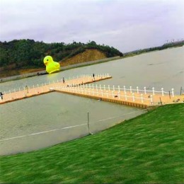 水上组合式浮动码头 户外亲水乐园游艺项目建设浮台浮筒