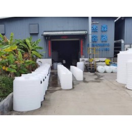 PE水箱 圆形立式聚乙烯熟料
