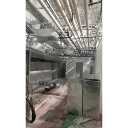 通州区张*湾厨房排烟罩制作 安装厨房排烟管道 风机安装