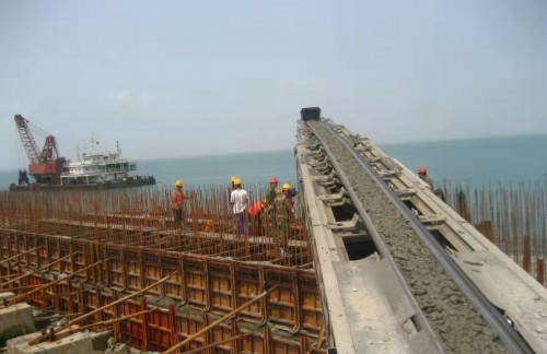 混凝土布料机46